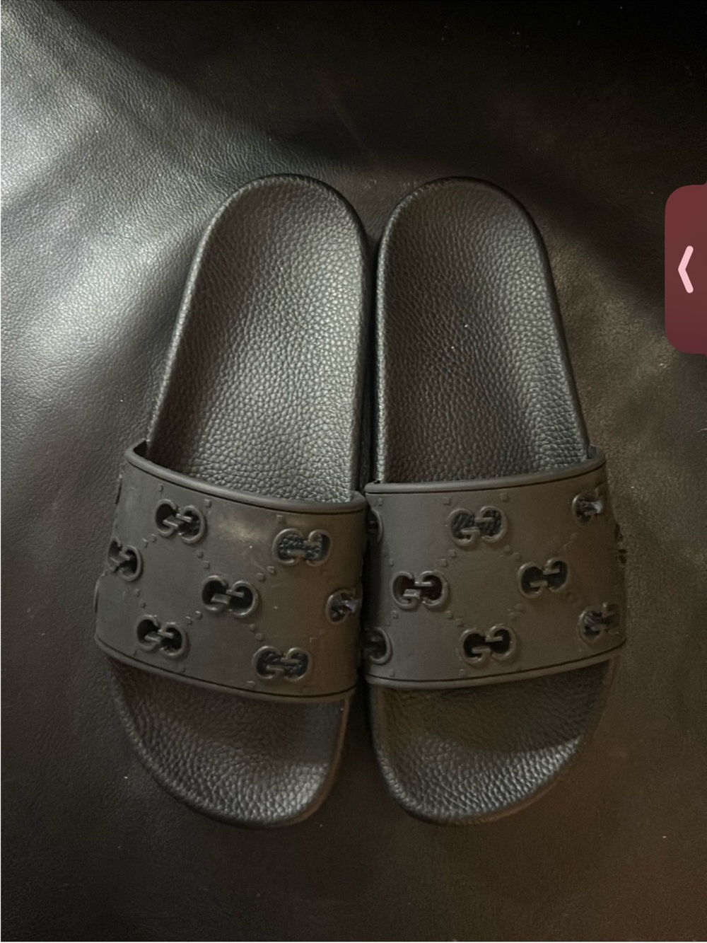**Excellent Condition** Gucci Black Rubber Logo Slide Sandals
